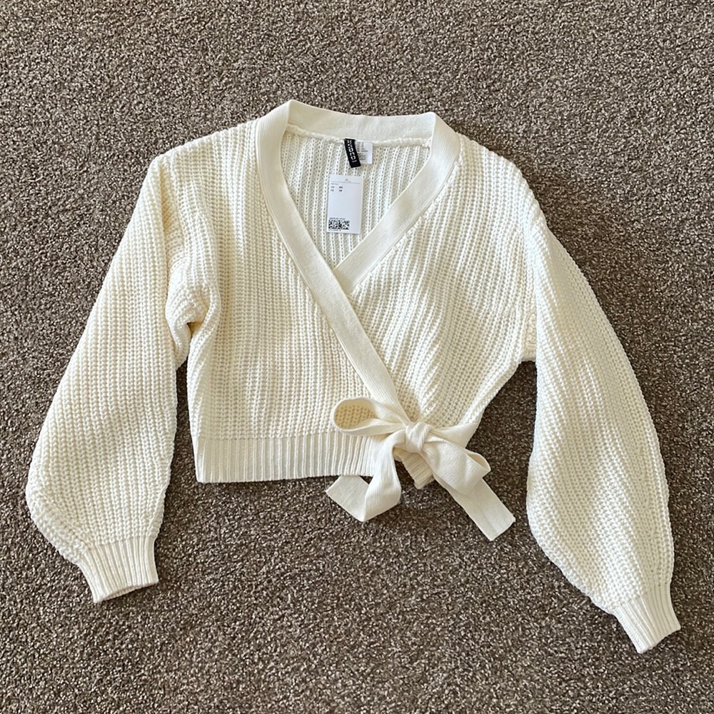 H&M Sweater top